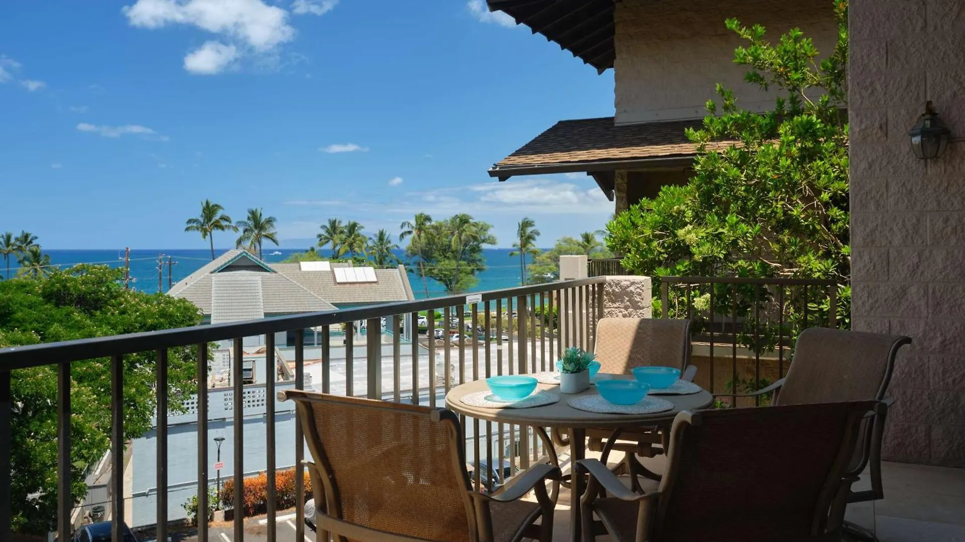 Stylish Maui Loft Split Ac Ocean Views Lanai Villa Kihei